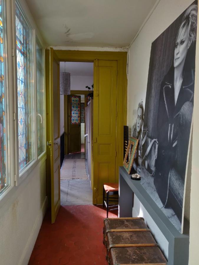 市内和树下住宿加早餐旅馆 蒙彼利埃 外观 照片